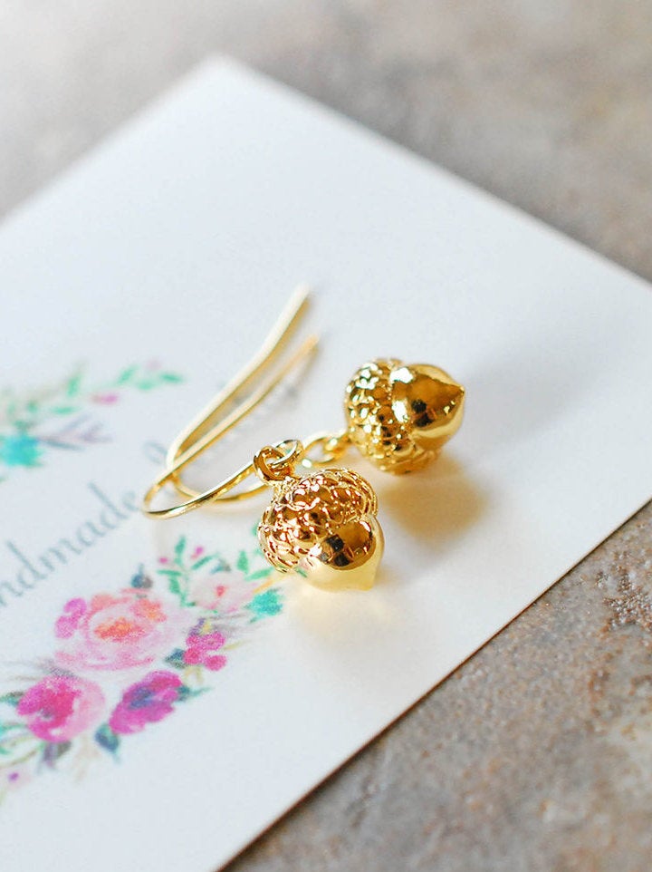 Gold Acorn Earrings, Fall Jewelry, Autumn Jewellery, Gift for mom sister wife daughter girlfriend, Birthday Gift, Christmas Gift for her