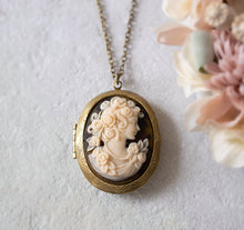 Load image into Gallery viewer, Brown Ivory Lady Cameo Locket Necklace, Antiqued Gold Oval Photo Locket, Classic Roman Women Cameo Jewelry, Gift for Mom Gift for Grandma
