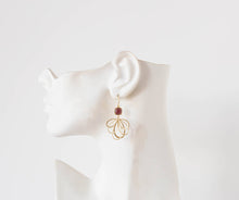 Load image into Gallery viewer, Pink Crystal Rose Gold Filigree Dangle Earrings
