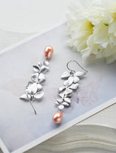 Load image into Gallery viewer, Rose Peach Pearl Bridal Earrings Silver Orchid Flower Peach Wedding Jewelry Bridesmaid Jewelry Gift Peach Pink Bridal Pearl Earrings
