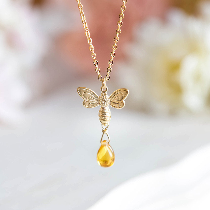 Bee Necklace, Honey Bee Jewelry, Bee Lover Gift, Bee Keeper Gift, Summer Necklace, Summer Jewelry, Gift for Her, Gift for Mom, Topaz Amber