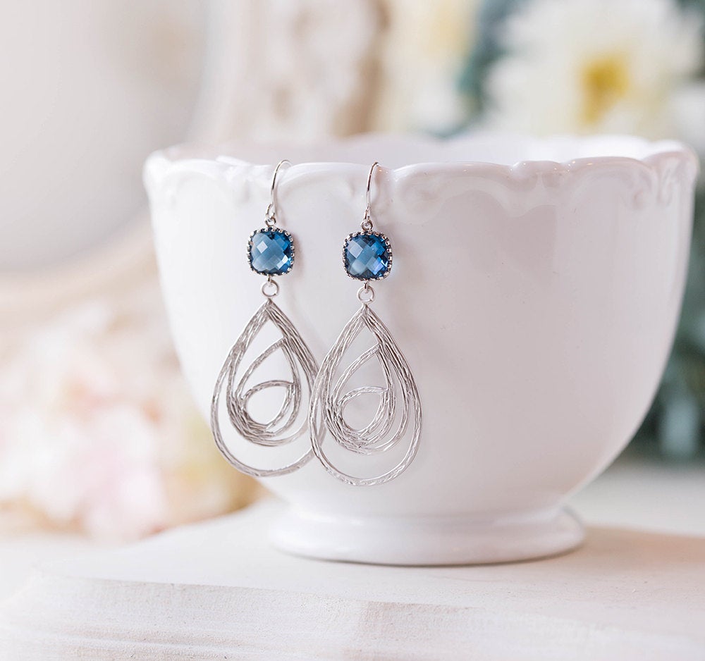 Navy Blue Earrings, Silver Filigree sapphire Glass crystal, September birthstone, Wedding Bridal Earrings, Bridesmaid Gift, Gift for her