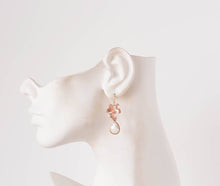 画像をギャラリービューアに読み込む, Rose Gold Bridal Earrings, Cream White Teardrop Pearl Earrings, Rose Gold Orchid Flower Earrings, Wedding Jewelry, Bridesmaid Gift
