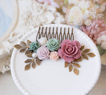 Load image into Gallery viewer, Bridal Hair Comb, Dusty Rose Pink Green Wedding Hair Accessory, Leaf Floral headpiece, Boho Wedding Country Wedding Bridal Hairpiece
