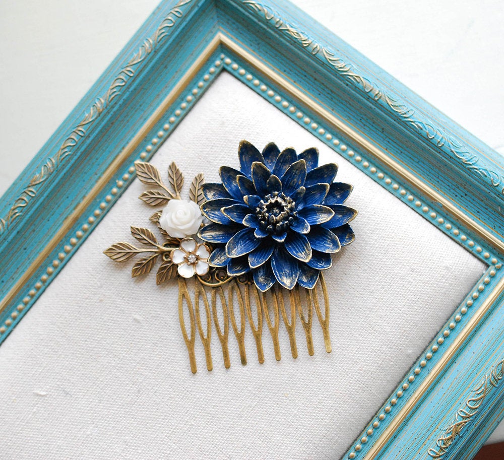 Navy Blue Chrysanthemum Mum Flower White Rose Hair Comb with Antiqued Gold Brass Leaf, Navy Blue Wedding Bridal Hair Comb, Bridesmaid Gift