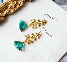 Load image into Gallery viewer, Gold Leaf Branch Earrings, Emerald Green Earrings, Fan Shape Earrings, Emerald Jewelry, May Birthstone Earrings, Emerald Wedding Earrings
