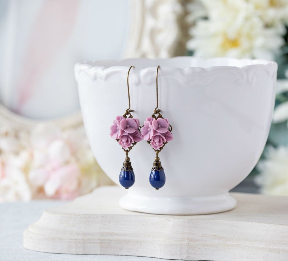 Lilac and Navy Blue Earrings, Vintage Style Flower Dangle Earring, Navy Blue Teardrop Pearl Earrings, Lilac Navy Wedding, Bridesmaid Gift