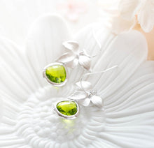 Load image into Gallery viewer, Peridot Green Earrings in Silver, August Birthstone Jewelry, Birthday gift for Her, Green dangle earrings, Green wedding bridesmaid gift
