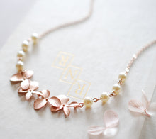 Load image into Gallery viewer, Rose Gold Orchid Flowers Swarovski Cream White Pearls Necklace, Rose Gold Wedding Jewelry, Bridal Jewelry, Bridesmaid Gift, Gift for Her
