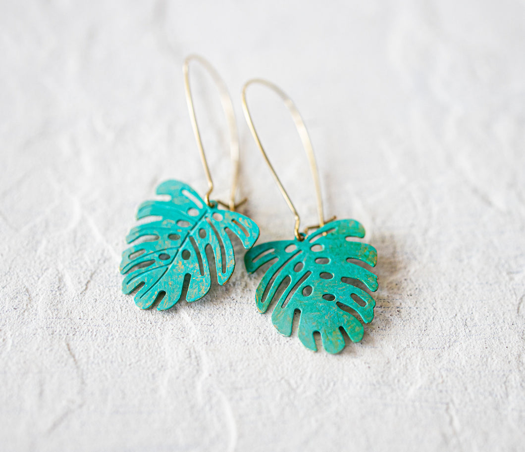 Monstera Earrings, Green Blue Verdigris Leaf Earrings, Boho turquoise leaf Earrings, Bohemian Jewelry, Gift for girlfriend Wife Daughter