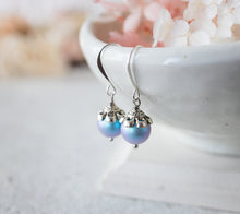 画像をギャラリービューアに読み込む, New! Swarovski Iridescent Light Blue Pearl Silver Earrings, Limited Edition, Blue and Purple, Vintage Style, Victorian, Medium Length
