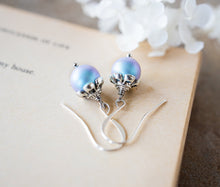 画像をギャラリービューアに読み込む, New! Swarovski Iridescent Light Blue Pearl Silver Earrings, Limited Edition, Blue and Purple, Vintage Style, Victorian, Medium Length
