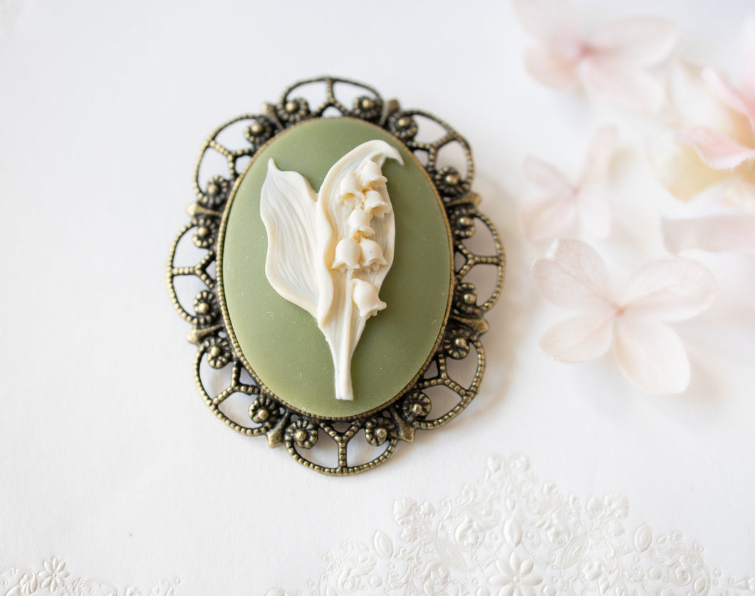 Sage Green Ivory Lily of the Valley Brooch, Flower Cameo Brooch, Lily of the Valley Jewelry, Large Art Deco Brooch Pin, Gift for Mom Aunt