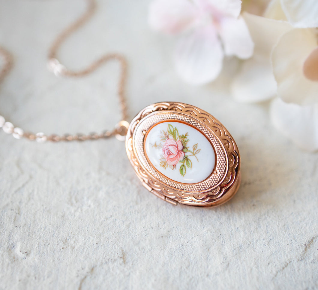 Rose Gold Locket Necklace, Vintage Pink Rose Cameo Locket, Rose Gold Jewelry, Personalized Photo Locket, Gift for Girlfriend, Gift for Her