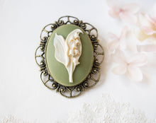 Load image into Gallery viewer, Sage Green Ivory Lily of the Valley Brooch, Flower Cameo Brooch, Lily of the Valley Jewelry, Large Art Deco Brooch Pin, Gift for Mom Aunt
