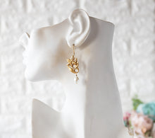 Load image into Gallery viewer, Lily Earrings, Lily Jewelry, Gold Brass Lily Flower Cream White Teardrop Pearl Earrings, May Birth flower,  May Birthday Gift for Women
