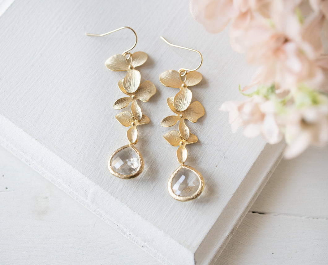 Gold Bridal Earrings, Teardrop Clear Crystal Earrings, Gold Flower Earrings, April Birthstone, Birthday Gift for Women, bridesmaid gift