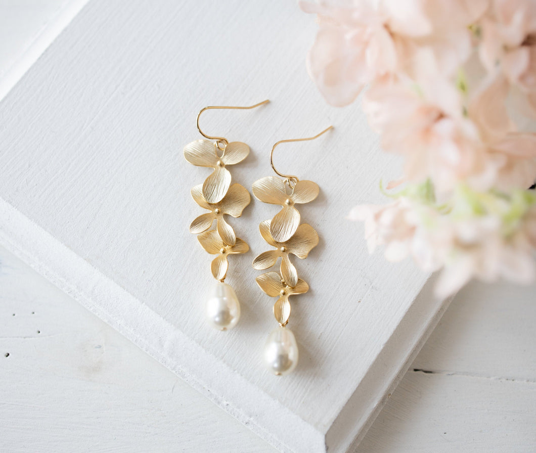 Cream Teardrop Pearl Bridal Earrings, Ivory Pearl Earrings, Gold Cascading Orchid Flower Earrings, White Pearl Wedding Earrings