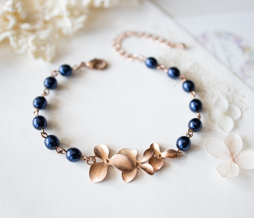 Rose Gold Navy Blue Pearls Adjustable Bracelet, Rose Gold Flower Bracelet, Dark Blue Pearls, Navy Blue Wedding Jewelry, Bridesmaid Gift