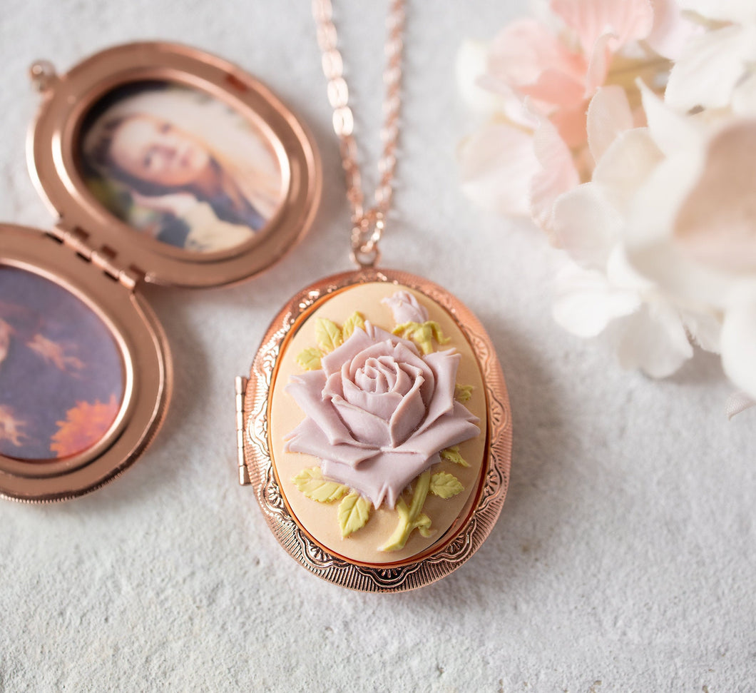 Rose Gold Locket Necklace, Rose Cameo Oval Locket Necklace with Personalized Photos, Gift for Wife Girlfriend, Christmas gift for her