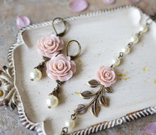 Load image into Gallery viewer, Dusty Pink Rose Necklace, Antiqued Gold Leaf Branch Necklace, Cream White Swarovski Pearl Necklace, Dusty Pink Wedding Bridal Necklace
