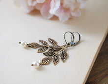 Load image into Gallery viewer, Leaf Earrings Antiqued Gold Brass Leaf Branch Earrings Swarovski Cream Pearls Earrings Vintage Wedding Woodland Jewelry Bridal Earrings
