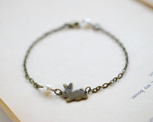 画像をギャラリービューアに読み込む, Rabbit Bracelet. Brass Bunny Bracelet. Easter Jewelry, Gift for Sisters, Gift for Daughters, Gift for BFF, Best friend Bracelet
