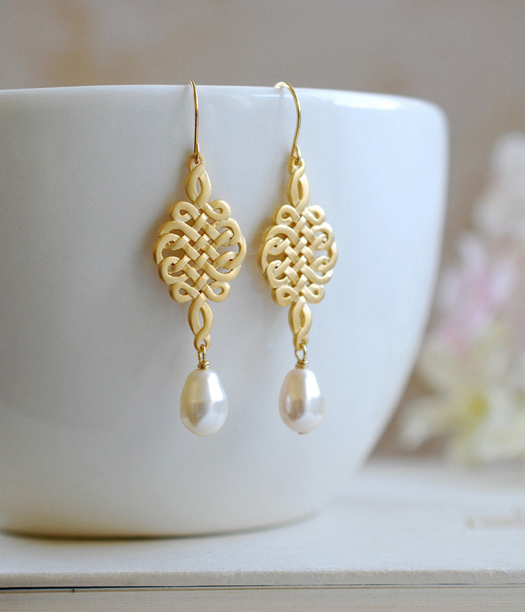 Wedding Bridal Gold Celtic Knot Swarovski Ivory Teardrop Pearl Earrings. Wedding Jewelry, Bridal Earrings, Bridesmaid Gift, Bridal Party