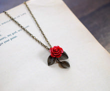 画像をギャラリービューアに読み込む, Red Rose Antique Brass Leaf Necklace. Vintage Style Nature Inspired Leaf Branch Dark Red Flower Necklace. Botanical Woodland Bridesmaid Gift
