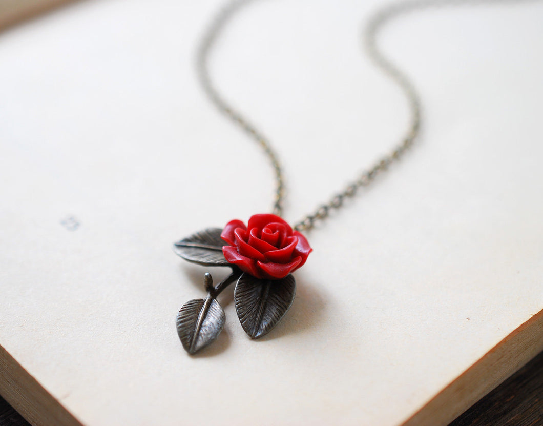 Red Rose Antique Brass Leaf Necklace. Vintage Style Nature Inspired Leaf Branch Dark Red Flower Necklace. Botanical Woodland Bridesmaid Gift