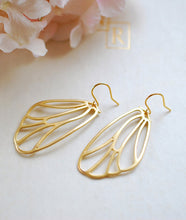 Load image into Gallery viewer, Gold Wing Earrings. Matte Gold Fairy Wings, Butterfly Wings, Cicada Wings Dangle Earrings. Wing Jewelry, Valentines day gift, Gift for her
