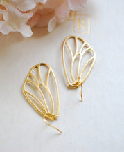 Load image into Gallery viewer, Gold Wing Earrings. Matte Gold Fairy Wings, Butterfly Wings, Cicada Wings Dangle Earrings. Wing Jewelry, Valentines day gift, Gift for her
