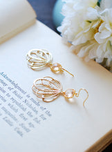 Load image into Gallery viewer, Light Peach Champagne Dangle Earrings, Drop Earrings, Gold Feather Earrings, Wedding Earrings, Bridesmaid Gift, Wedding Jewelry
