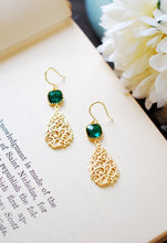 Load image into Gallery viewer, Emerald Green Earrings, Gold Filigree Dangle Earrings, Gold Paisley Earrings, Wedding Jewelry, Bridesmaid Gift, May Birthstone, Gift for her
