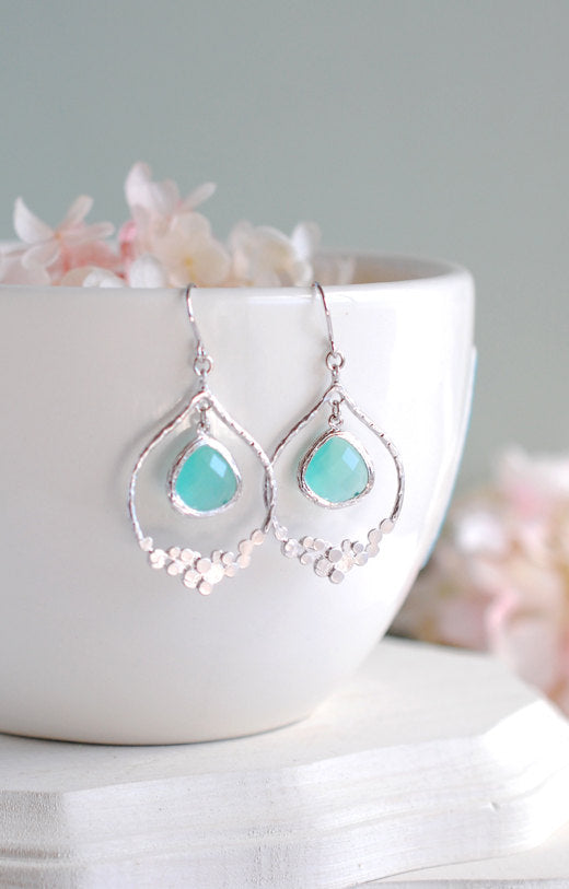 Mint Earrings in Silver, Mint Blue Glass Drop Earrings in Silver, Silver Chandelier Earrings, Mint Wedding Bridal Jewelry, Bridesmaid Gift