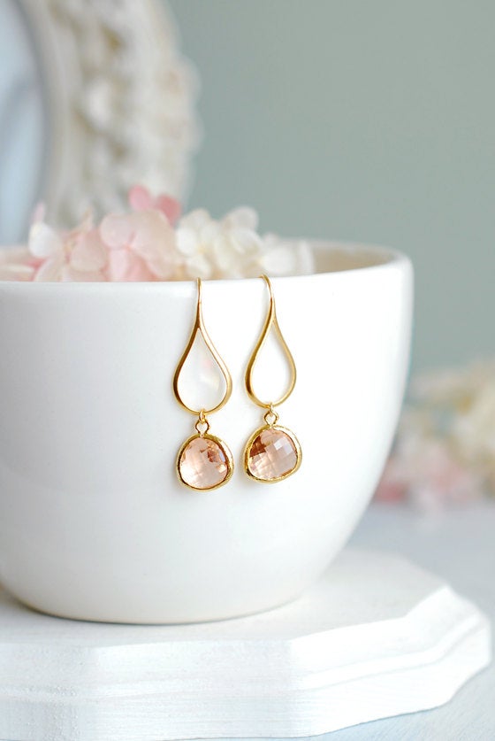 Peach Champagne Dangle Earrings, Glass Drop Earrings, Gold Dangle Earrings, Champagne Wedding, Bridesmaid Earrings, Chandelier Earrings