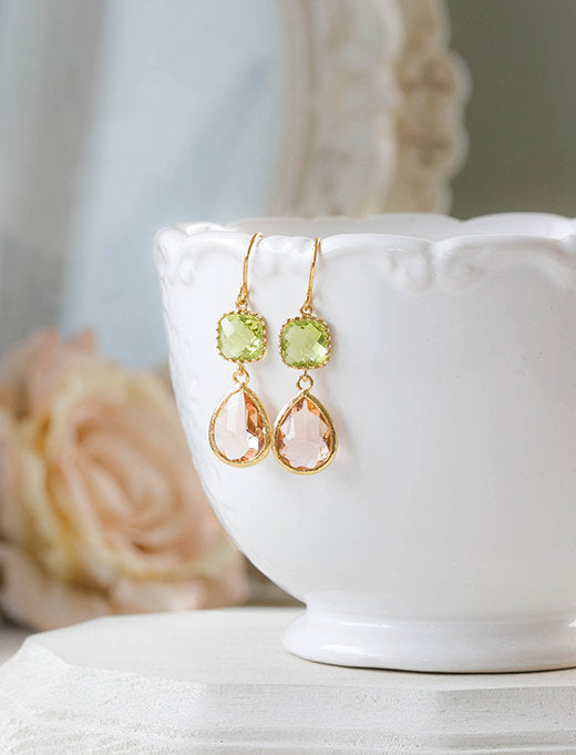 Light Green Peach Champagne Earrings Peridot Green Light Peach Glass Drop Earrings Gold Dangle Earrings Bridesmaid Earrings Wedding Jewelry