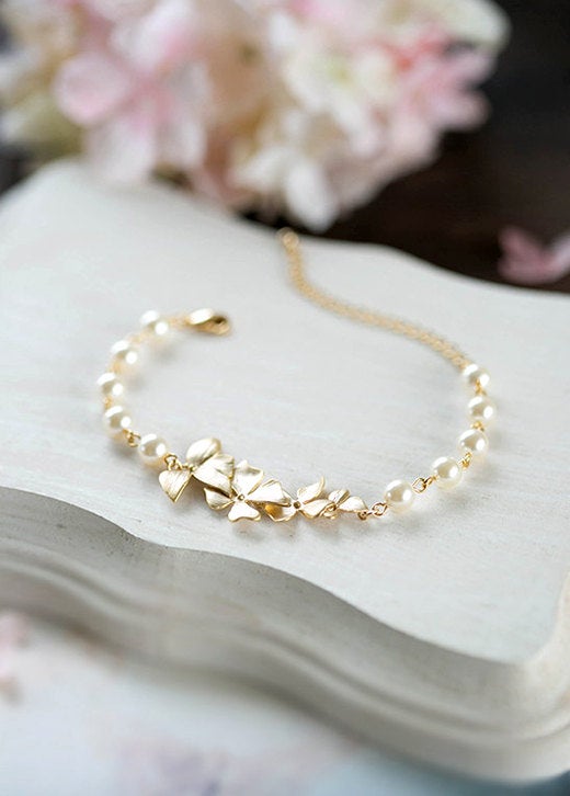 Bridal Bracelet Bridesmaid Bracelet Gold Orchid Flower Swarovski Cream Ivory White Pearl Bracelet Gold Wedding Bracelet Flower Girl Bracelet