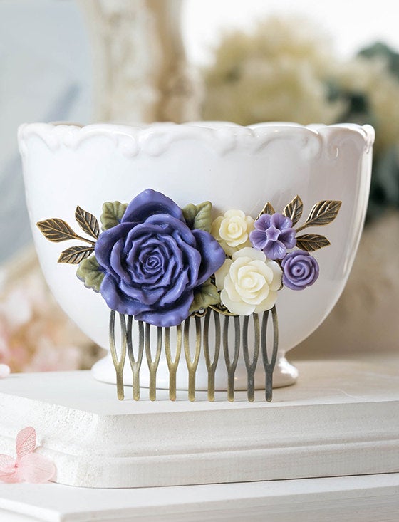 Purple Wedding Hair Accessory Bridal Hair Comb Large Purple Rose Ivory Flowers Collage Hair Comb Leaf Branch Hair Comb Bridesmaid Gift