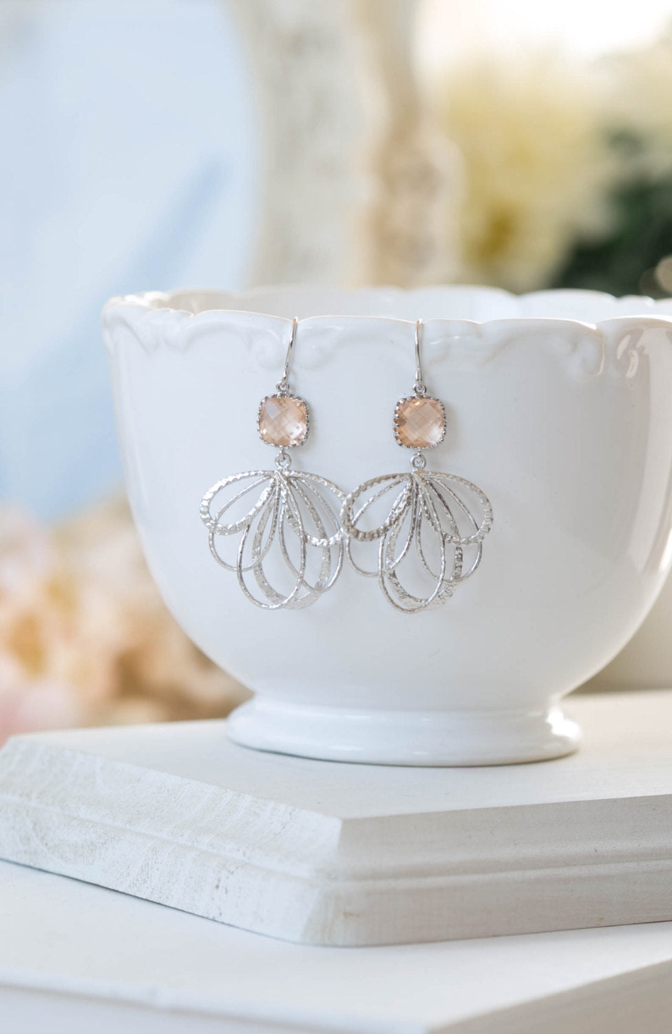 Peach Earrings Silver Filigree Champagne Dangle Earrings Peach Wedding Bridesmaid Earrings Silver Feather Chandelier Earrings Boho Chic