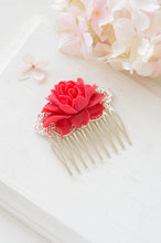 画像をギャラリービューアに読み込む, Red Rose Flower Bridal Hair Comb, Red Wedding Silver Filigree Hair Comb, Silver Bridal Hair Comb, Vintage Style Bridal Party Bridesmaid Gift
