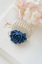 画像をギャラリービューアに読み込む, Navy Blue Rose Flower Silver Bridal Hair Comb Silver Filigree Dark Blue Floral Hair Comb Navy Blue Wedding Hair Accessory Bridesmaid Gift
